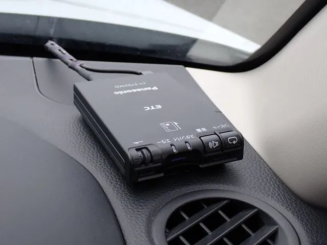 ホンダ　ヴェゼル　ｅ：ＨＥＶ