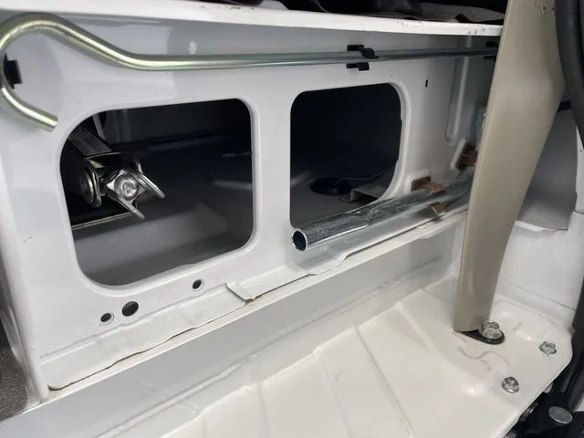 エブリイバン（スズキ）の車両写真