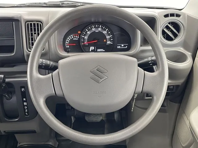 エブリイバン（スズキ）の車両写真