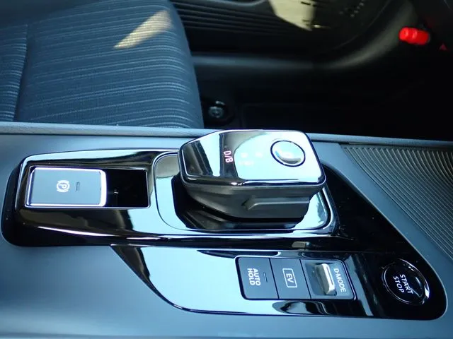 ノート（ニッサン）の車両写真