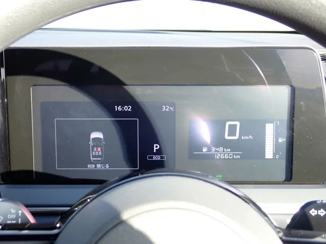 ノート（ニッサン）の車両写真