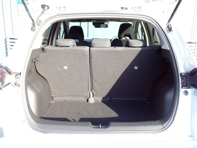 ノート（ニッサン）の車両写真