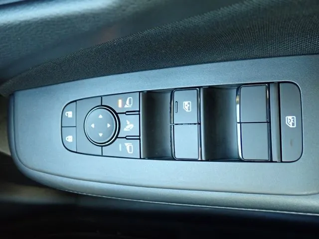 ノート（ニッサン）の車両写真