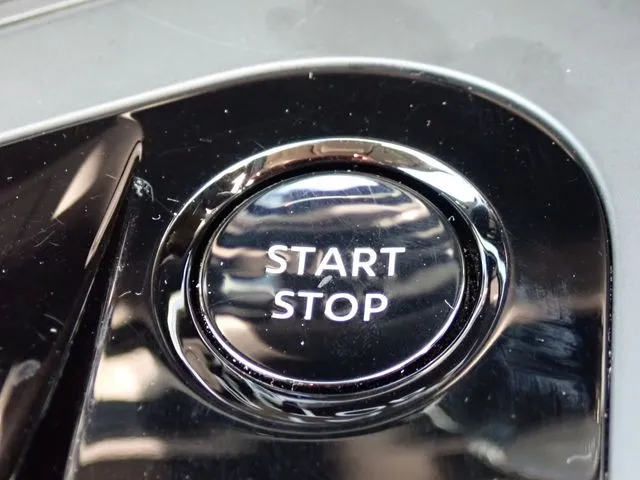 ノート（ニッサン）の車両写真