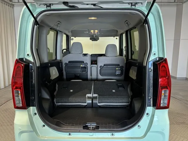 ダイハツ　タント