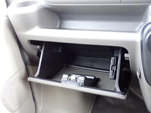 ＮＶ１００クリッパー（ニッサン）の車両写真