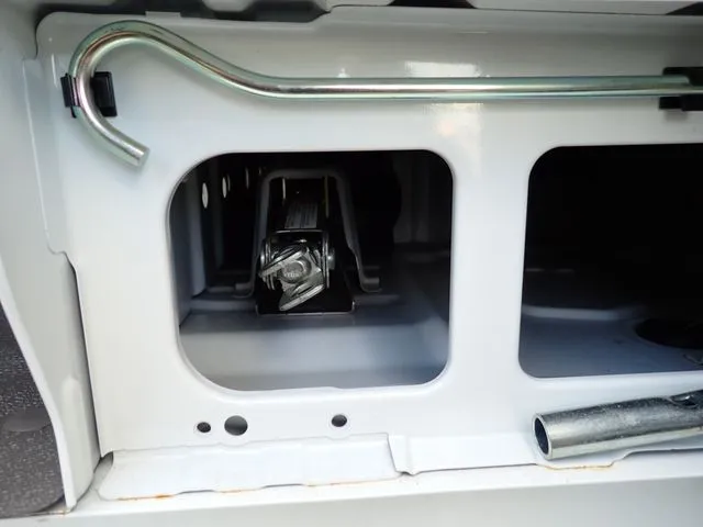 ＮＶ１００クリッパー（ニッサン）の車両写真