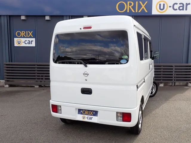 ＮＶ１００クリッパー（ニッサン）の車両写真