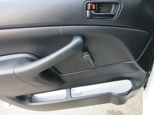 サクシードバン　４ＷＤ（トヨタ）の車両写真