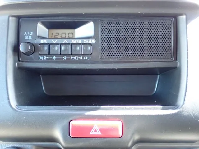 エブリイバン（スズキ）の車両写真