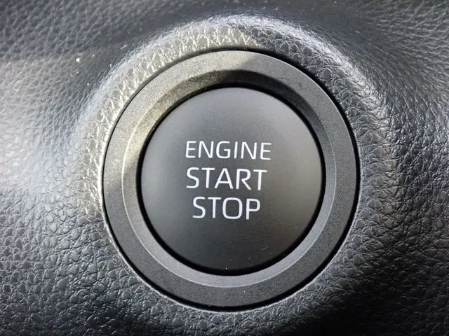 トヨタ　ヤリス