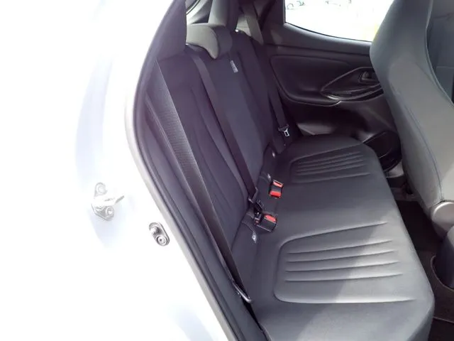 トヨタ　ヤリス