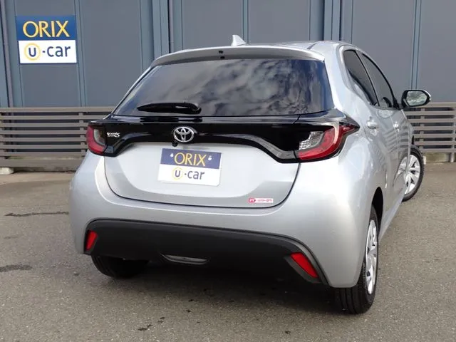トヨタ　ヤリス