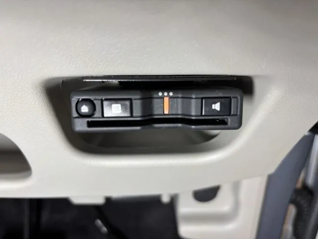 ムーヴ 4WD(ダイハツ)の車両写真