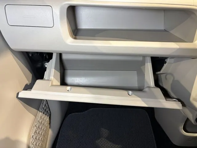 ムーヴ 4WD(ダイハツ)の車両写真