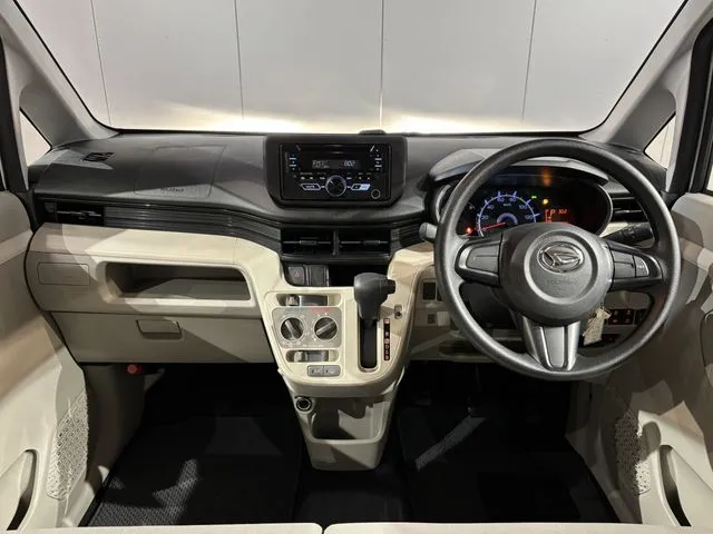 ムーヴ 4WD(ダイハツ)の車両写真