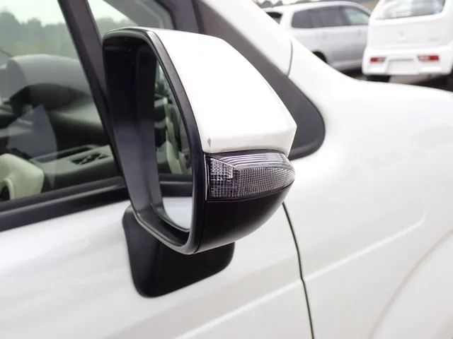 ポルテ（トヨタ）の車両写真