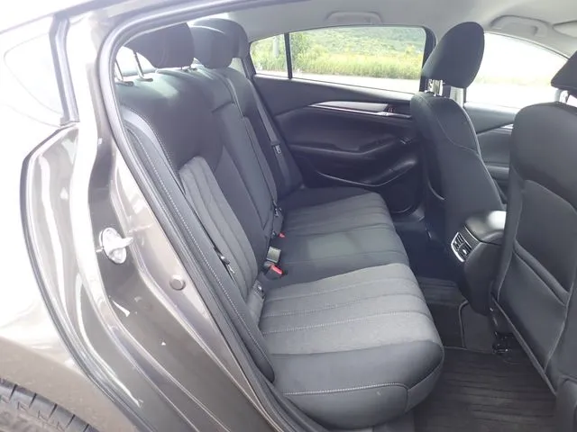 マツダ MAZDA6 セダン