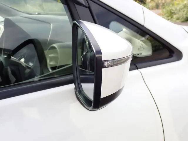 ニッサン　ノート