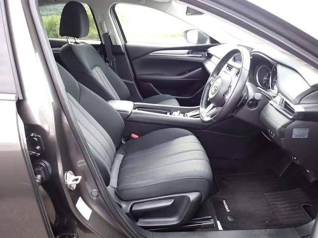 マツダ MAZDA6 セダン