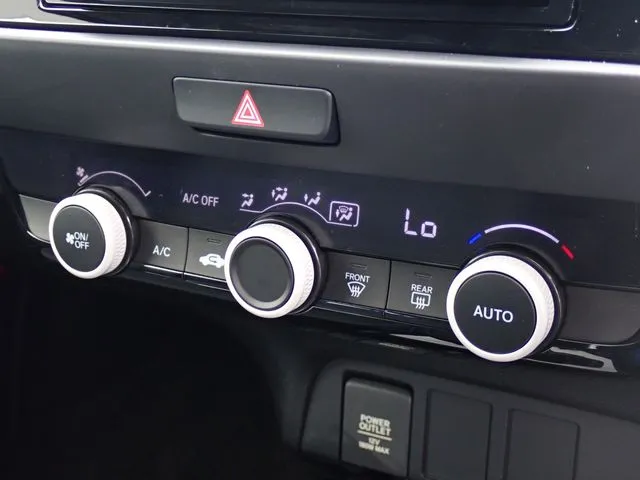 ホンダ フィット e:HEV