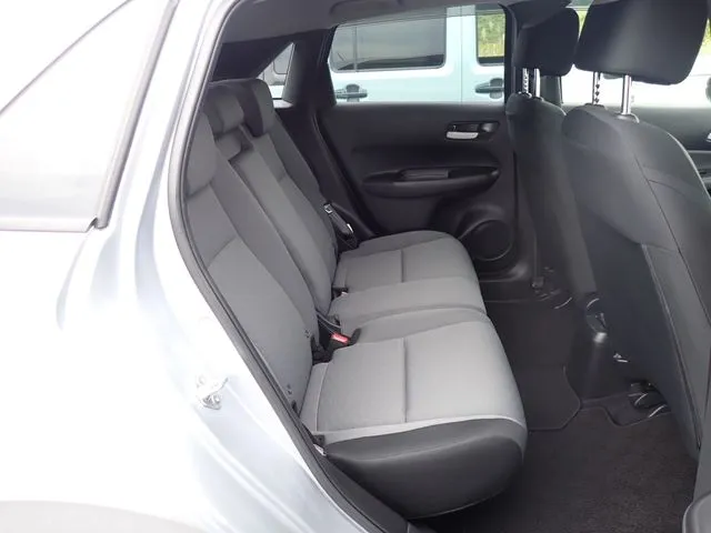 ホンダ フィット e:HEV