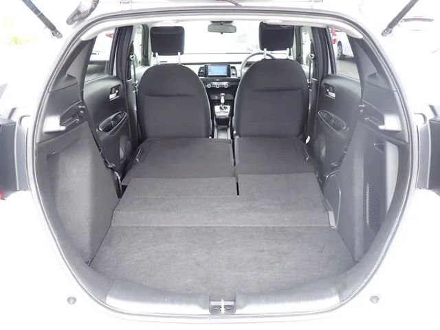 ホンダ フィット e:HEV