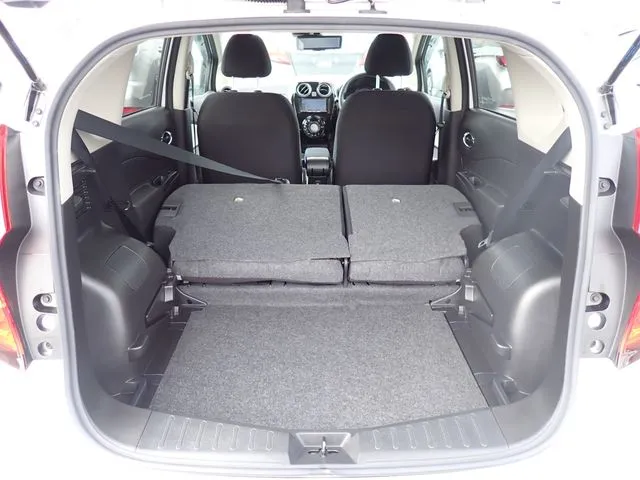 ニッサン ノート