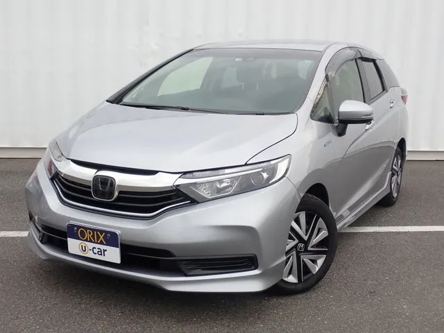 ホンダ　シャトル　ハイブリッド