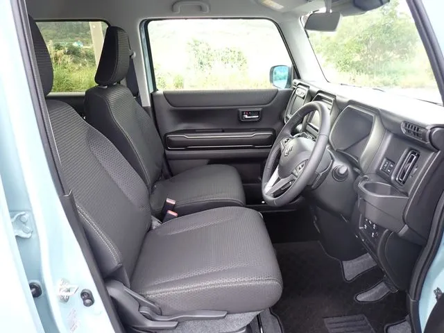 スズキ ハスラー 4WD