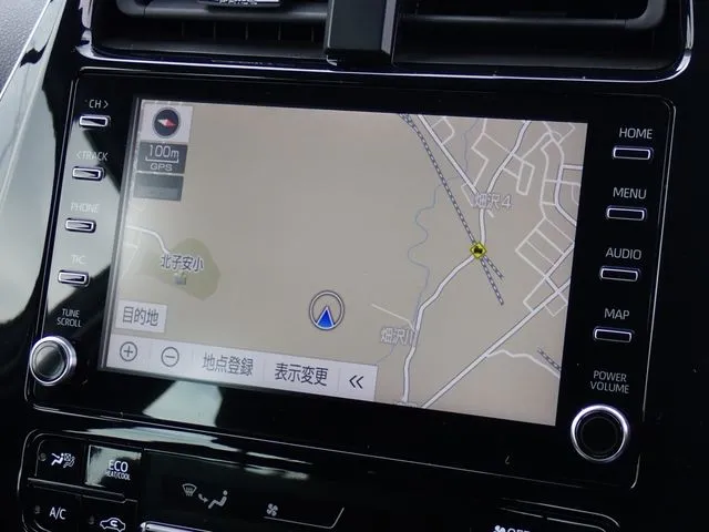 トヨタ プリウス