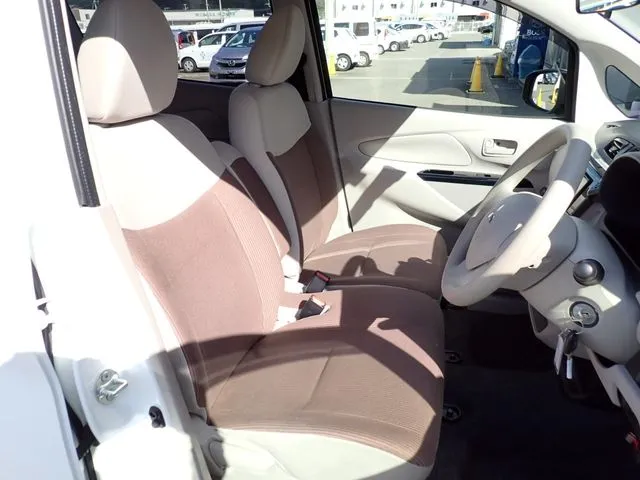 ｅＫワゴン（ミツビシ）の車両写真