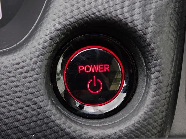 フィット e:HEV(ホンダ)の車両写真