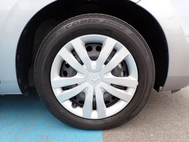 フィット e:HEV(ホンダ)の車両写真