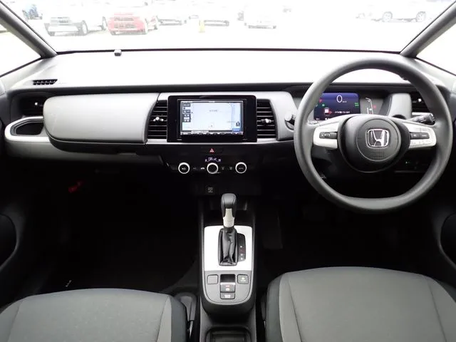 フィット e:HEV(ホンダ)の車両写真