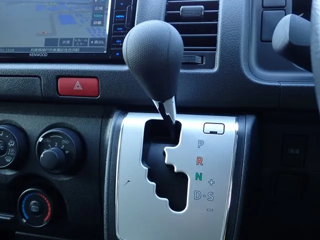 マツダ ボンゴブローニイバン