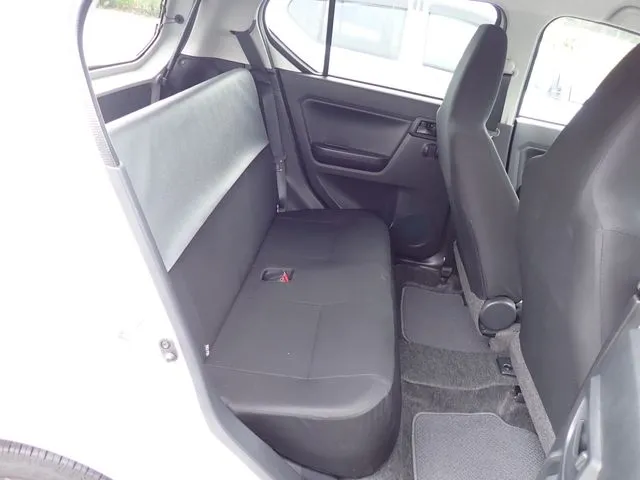 ミラ イース(ダイハツ)の車両写真