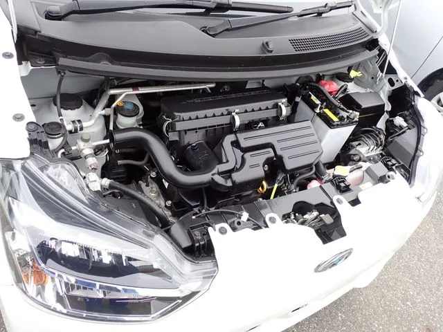 ミラ イース(ダイハツ)の車両写真