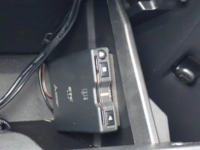 ミラ イース(ダイハツ)の車両写真