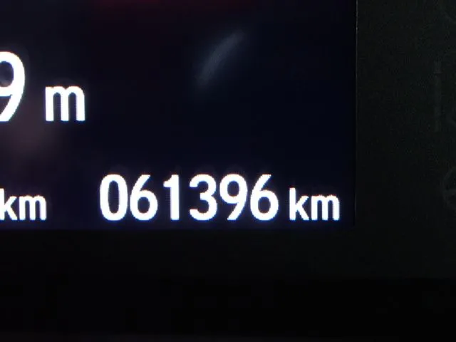 N BOX(ホンダ)の車両写真