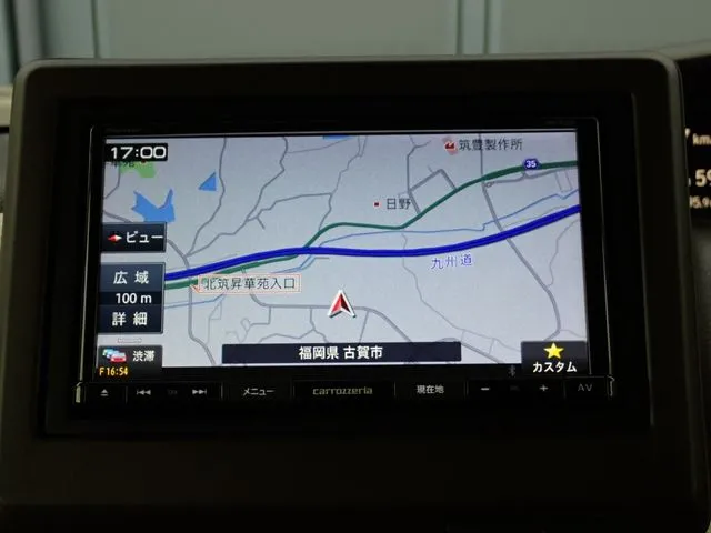 N BOX(ホンダ)の車両写真