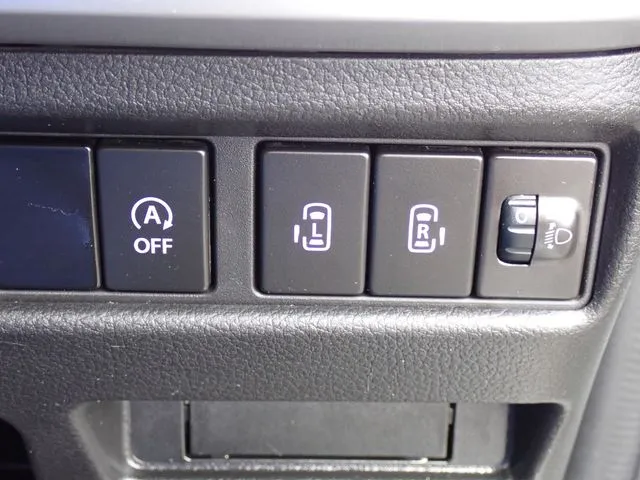 スズキ　スペーシア　４ＷＤ