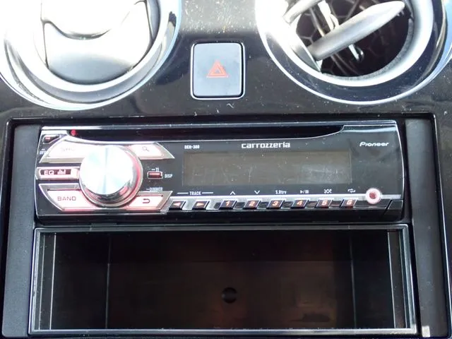 ノート（ニッサン）の車両写真