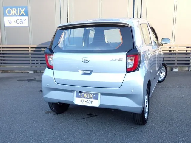 ミラ　イース（ダイハツ）の車両写真