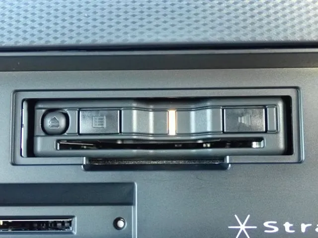 ミラ　イース（ダイハツ）の車両写真