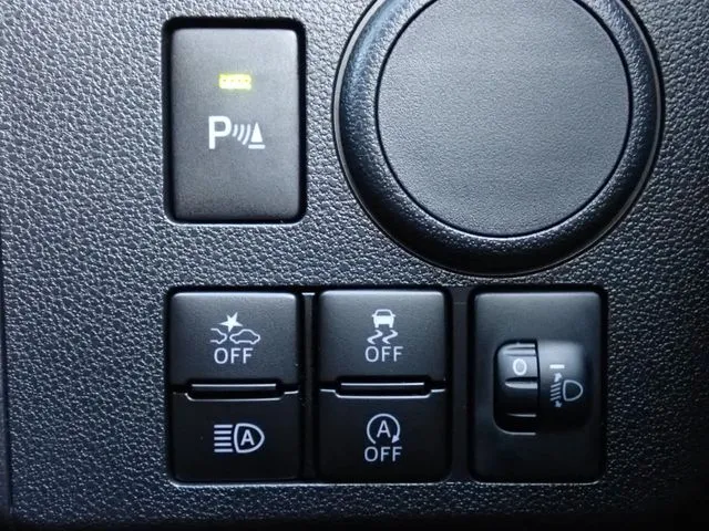 ミラ　イース（ダイハツ）の車両写真