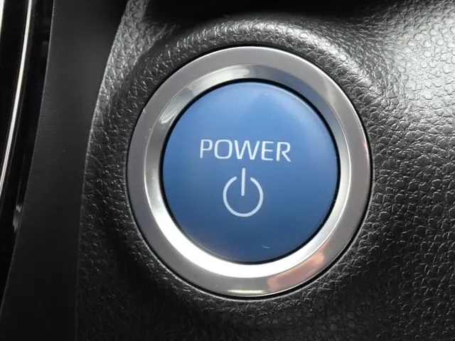 アクア（トヨタ）の車両写真