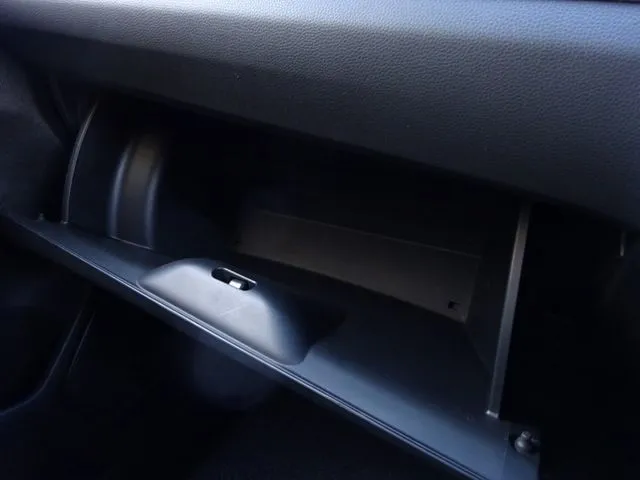 シャトル ハイブリッド(ホンダ)の車両写真