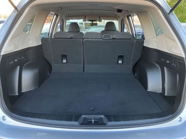 スバル　フォレスター