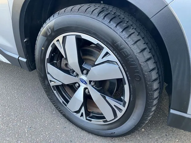 スバル　フォレスター